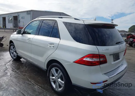 2013 Mercedes-Benz Ml 350 z USA, uszkodzony, nr VIN 4JGDA5JB4DA157456